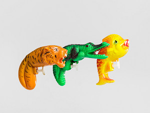 Wasserpistolen, gesammelt von der Kuratorin Bice Curiger, Museum für Gestaltung Zürich, Designsammlung,
2022, Foto: Museum für Gestaltung Zürich, ZHdK, Umberto Romito und Ivan
Šuta