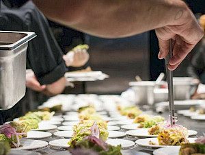 Kitchen Battle: Von Haute Cuisine bis zur Szene Beiz ist alles dabei.