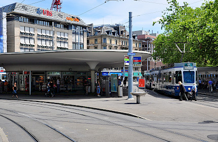 Zurich's squares in an interview: Bellevue