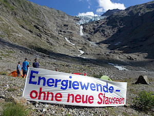 Protest gegen den Bau eines neuen Stausees in Trift, 2019 © Mary Leibundgut