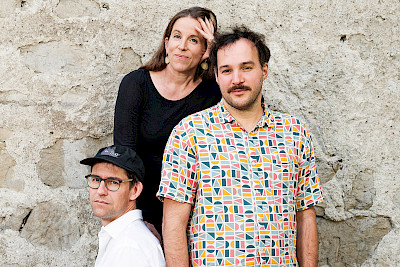 Satirische Jahresdiagnose 2025: mit Anna-Katharina Rickert, Valerio Moser und Matthias Kunz