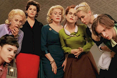 8 women